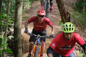 Bukit Kuari MTB Trail Rawang Perdana image