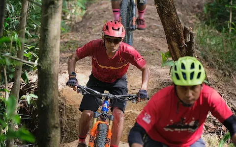 Bukit Kuari MTB Trail Rawang Perdana image