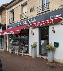 Bar du Restaurant italien LA SCALA à Montgeron - n°2