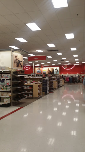 Department Store «Target», reviews and photos, 3255 Owen Rd, Fenton, MI 48430, USA