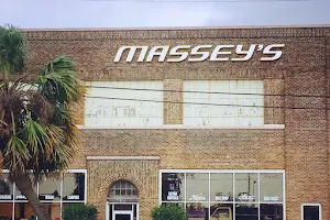 Massey's Outfitters Northshore image