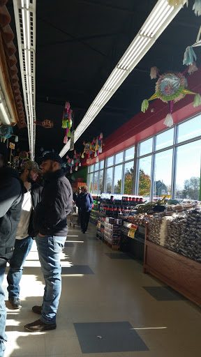 Produce Market «El Ranchito», reviews and photos, 561 E Cass St, Joliet, IL 60432, USA