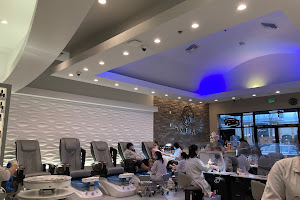 TH NAIL BAR & SPA