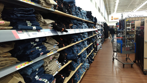 Discount Store «Walmart», reviews and photos, 1220 Old Country Rd, Westbury, NY 11590, USA