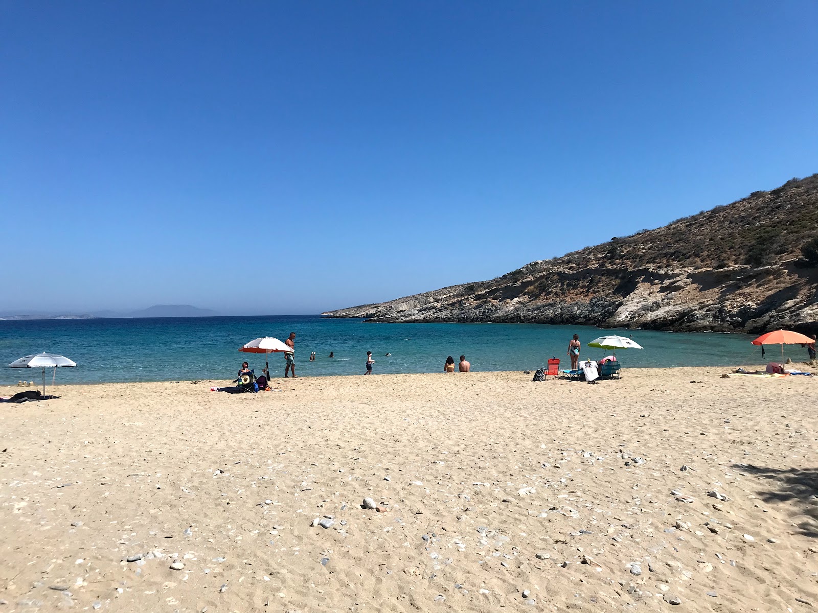 Foto van Psili Ammos Strand met turquoise puur water oppervlakte