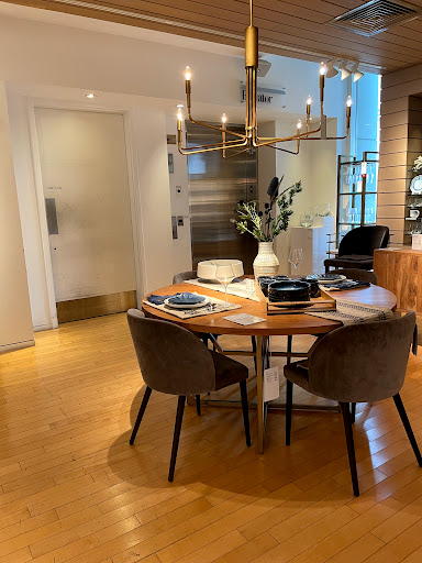 Furniture Store «Crate and Barrel», reviews and photos, 21710 Hawthorne Blvd, Torrance, CA 90503, USA