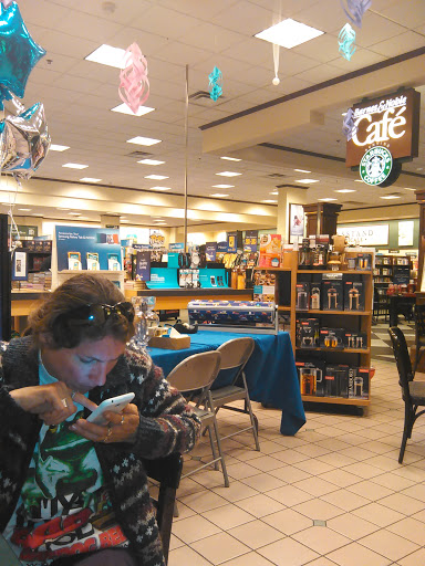 Book Store «Barnes & Noble», reviews and photos, 1930 US-1, St Augustine, FL 32086, USA