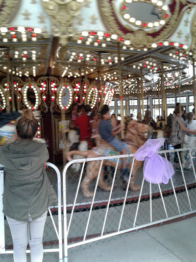 Park «Roger Williams Park Carousel Village», reviews and photos, 1000 Elmwood Ave, Providence, RI 02907, USA