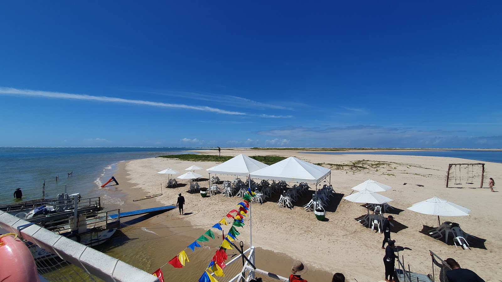 Foto von Ilha dos Namorados Beach mit sehr sauber Sauberkeitsgrad
