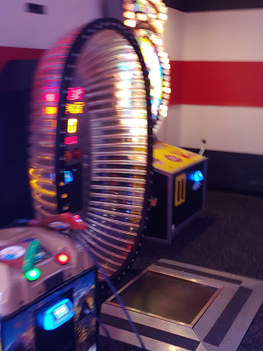 Bowling Alley «Brunswick Zone Doverama Lanes», reviews and photos, 1600 S Governors Ave, Dover, DE 19904, USA