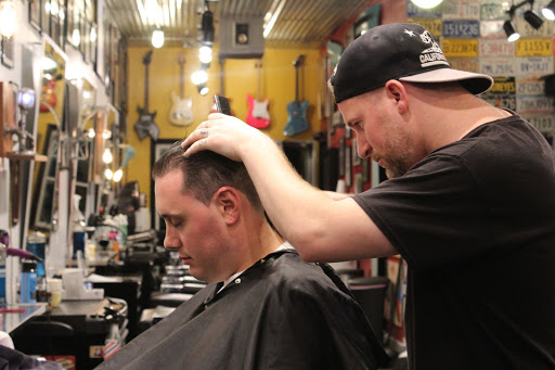 Barber Shop «The Chop Shop-Todays Barber», reviews and photos, 21908 Ventura Blvd, Woodland Hills, CA 91364, USA