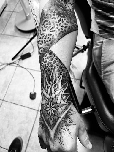 Explore fern tattoo ideas, creative tattoo ideas in Saint Petersburg, available at Buku Tattoo Studio