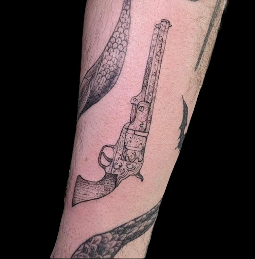 Explore heart tattoo ideas with meaning, creative tattoo ideas in Bogota, available at Lolas Tattoo Shop