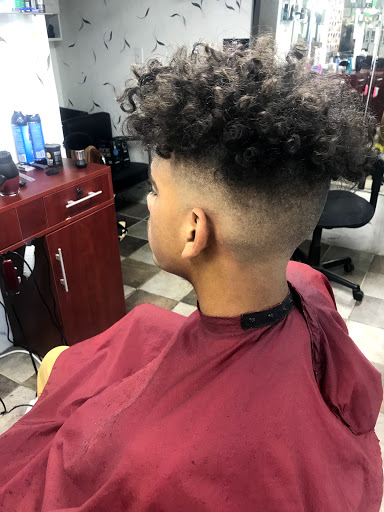 Barber Shop «New York Barber Shop», reviews and photos, 87 N Beverwyck Rd # B, Lake Hiawatha, NJ 07034, USA