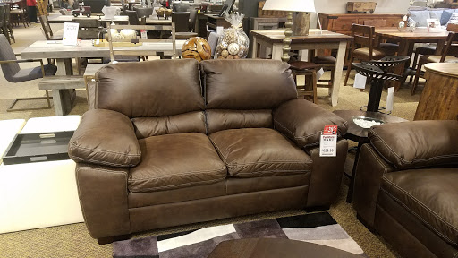 Furniture Store «The Furniture Mart - Fridley», reviews and photos, 5401 E River Rd Service Road, Fridley, MN 55421, USA