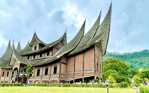 Istano Basa Pagaruyung image