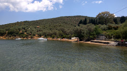 Agios Georgios Trikeri'in fotoğrafı biraz temiz temizlik seviyesi ile