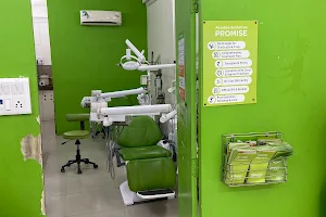 Sabka dentist - Naranpura (Ahmedabad) image