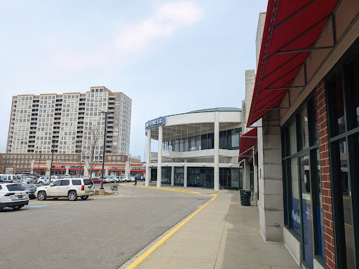 Shopping Mall «Gateway Centre Plaza», reviews and photos, Howard St, Chicago, IL 60626, USA