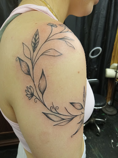 Explore kingfisher tattoo ideas, creative tattoo ideas in Paris, available at My Body My Canvas Tattoos,Body Piercings and Permenant Make Up