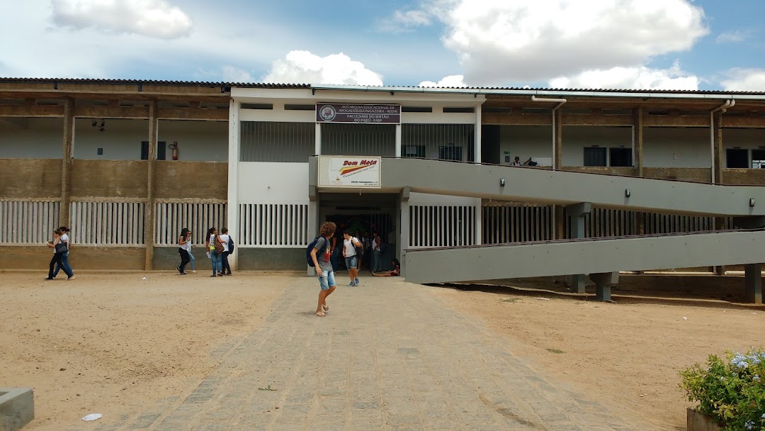 Escola Dom Mota