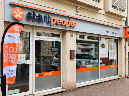 Start People à Montargis