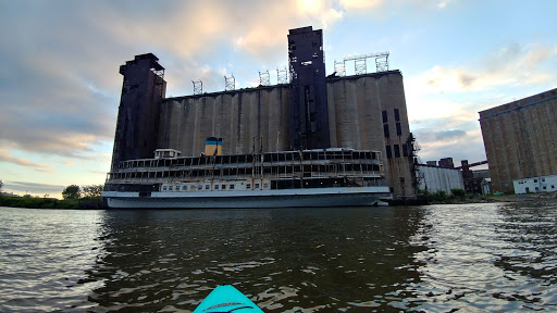 Park «Mutual Riverfront Park», reviews and photos, 41 Hamburg St, Buffalo, NY 14204, USA