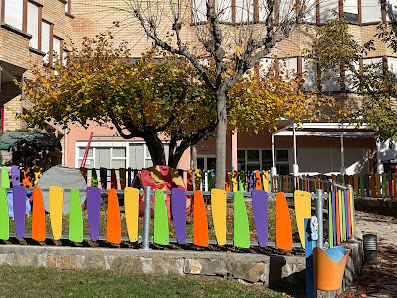 Escuela Municipal de Educación Infantil NINONES C. Samper, 5, 22340 Boltaña, Huesca, España