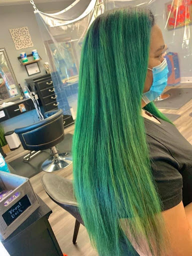 Beauty Salon «Elegant Edge Hair Salon and Day Spa», reviews and photos, 11 Phelps Way, Willington, CT 06279, USA