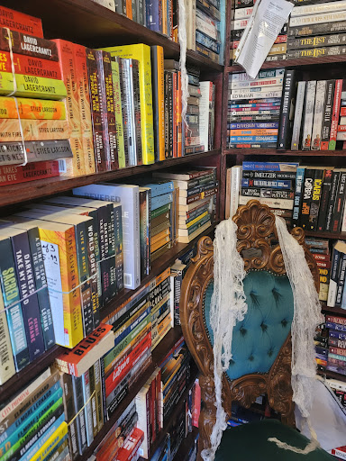 Used Book Store «The Book Cellar», reviews and photos, 96 Lincoln Blvd, Lincoln, CA 95648, USA