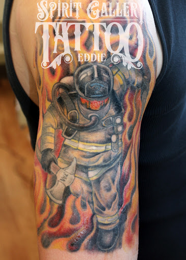 Tattoo Shop «Spirit Gallery Tattoo», reviews and photos, 207 Bank St, New London, CT 06320, USA