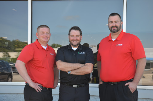 Car Dealer «McGrath Auto», reviews and photos, 1548 Collins Rd NE, Cedar Rapids, IA 52402, USA