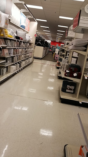 Department Store «Target», reviews and photos, 2295 SE Tualatin Valley Hwy, Hillsboro, OR 97123, USA