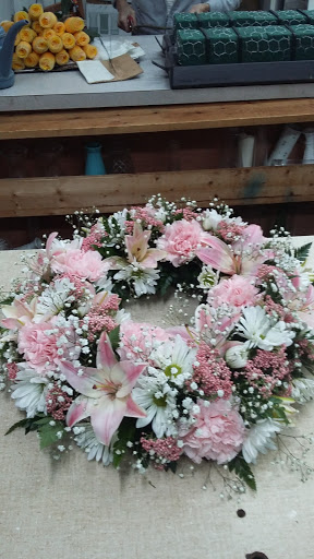 Florist «Colonial Florists of Charlotte», reviews and photos, 2119 Shamrock Dr, Charlotte, NC 28205, USA