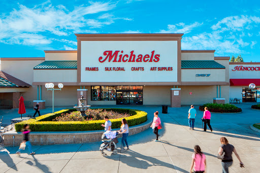 Mountain Green Shopping Center, 357 S Mountain Ave, Upland, CA 91786, USA, 