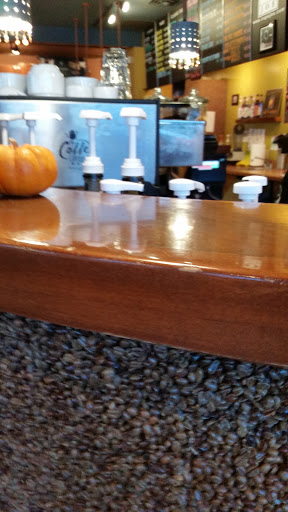 Coffee Shop «Cup O Joe Coffee House», reviews and photos, 2990 N High St, Columbus, OH 43202, USA