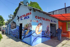 Coctelería El Arca image