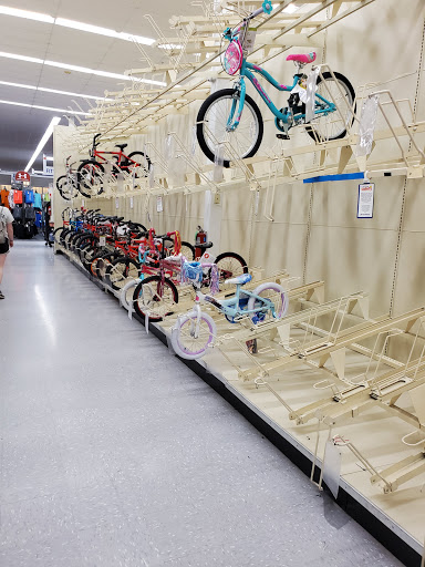 Sporting Goods Store «Academy Sports + Outdoors», reviews and photos, 6100 Warden Rd, Sherwood, AR 72120, USA