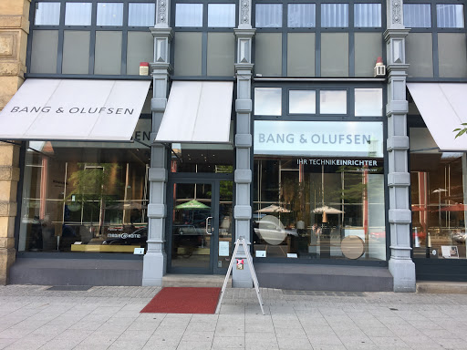 Bang & Olufsen