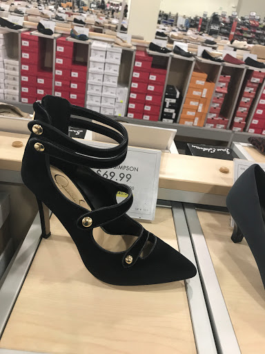 Shoe Store «DSW Designer Shoe Warehouse», reviews and photos, 314 Marketplace Mile, Plainfield, IN 46168, USA