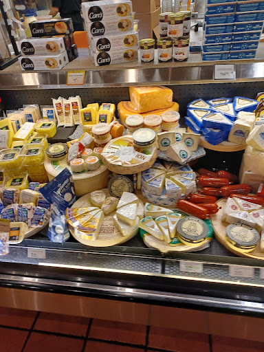 Grocery Store «The Fresh Market», reviews and photos, 2510 Quarry Lake Dr, Baltimore, MD 21209, USA