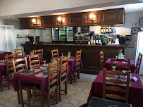 Atmosphère du Restaurant L'aconia à Courville-sur-Eure - n°6