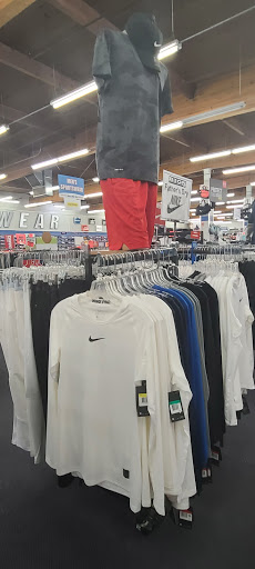 Sporting Goods Store «Big 5 Sporting Goods - Auburn», reviews and photos, 1221 Auburn Way N, Auburn, WA 98002, USA
