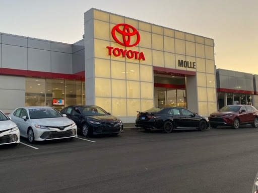 Toyota Dealer «Molle Toyota», reviews and photos, 601 W 103rd St, Kansas City, MO 64114, USA