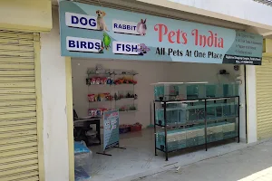 Pets India image