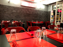 Atmosphère du Restaurant MN Burger à Ajaccio - n°1