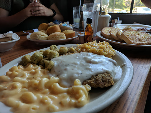 American Restaurant «Cracker Barrel Old Country Store», reviews and photos, 550 Co Rd 117, Buda, TX 78610, USA