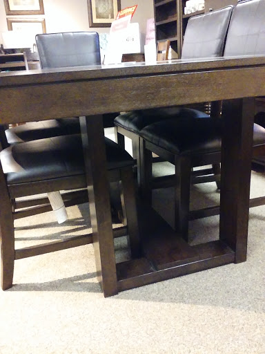 Furniture Store «Ashley HomeStore», reviews and photos, 1810 S Broadway, Los Angeles, CA 90015, USA