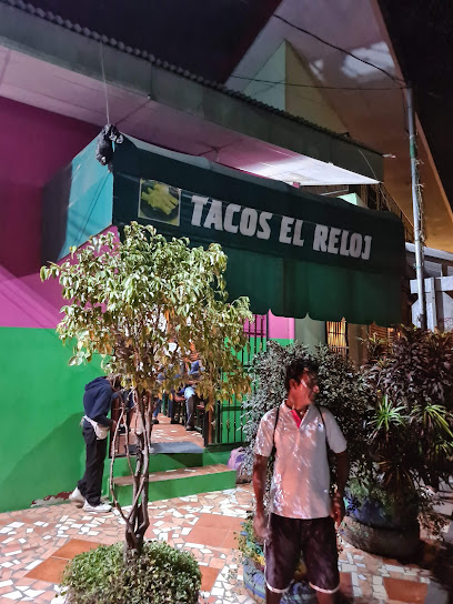 Tacos El Reloj - VQ56+CW5, C. Central Este, Diriamba, Nicaragua