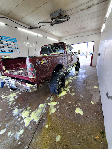 Car Wash «Crew CarWash», reviews and photos, 8230 US-31, Indianapolis, IN 46227, USA